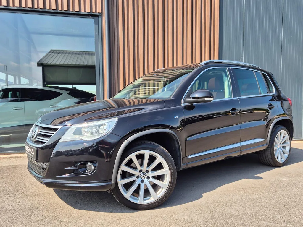 Volkswagen Tiguan (2009) — foto 1