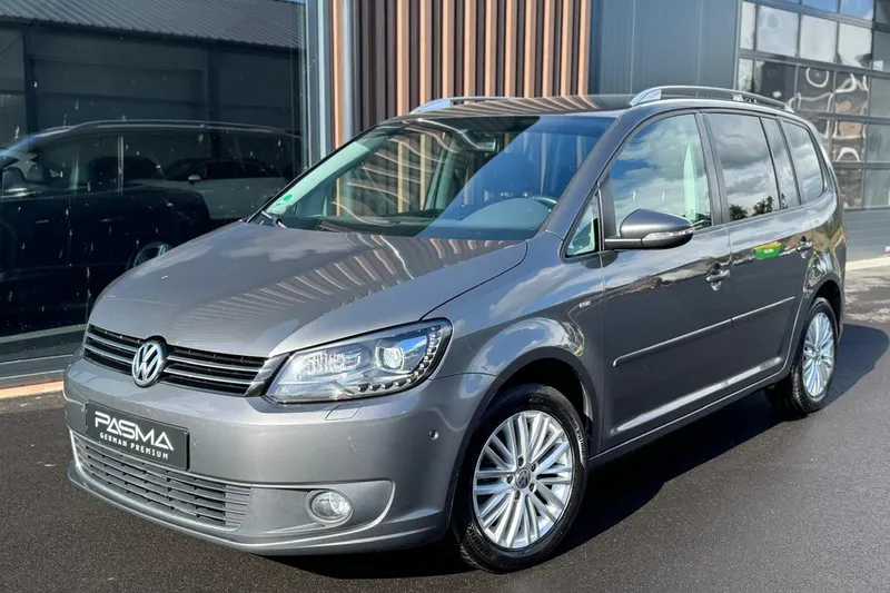 Volkswagen Touran (2015)