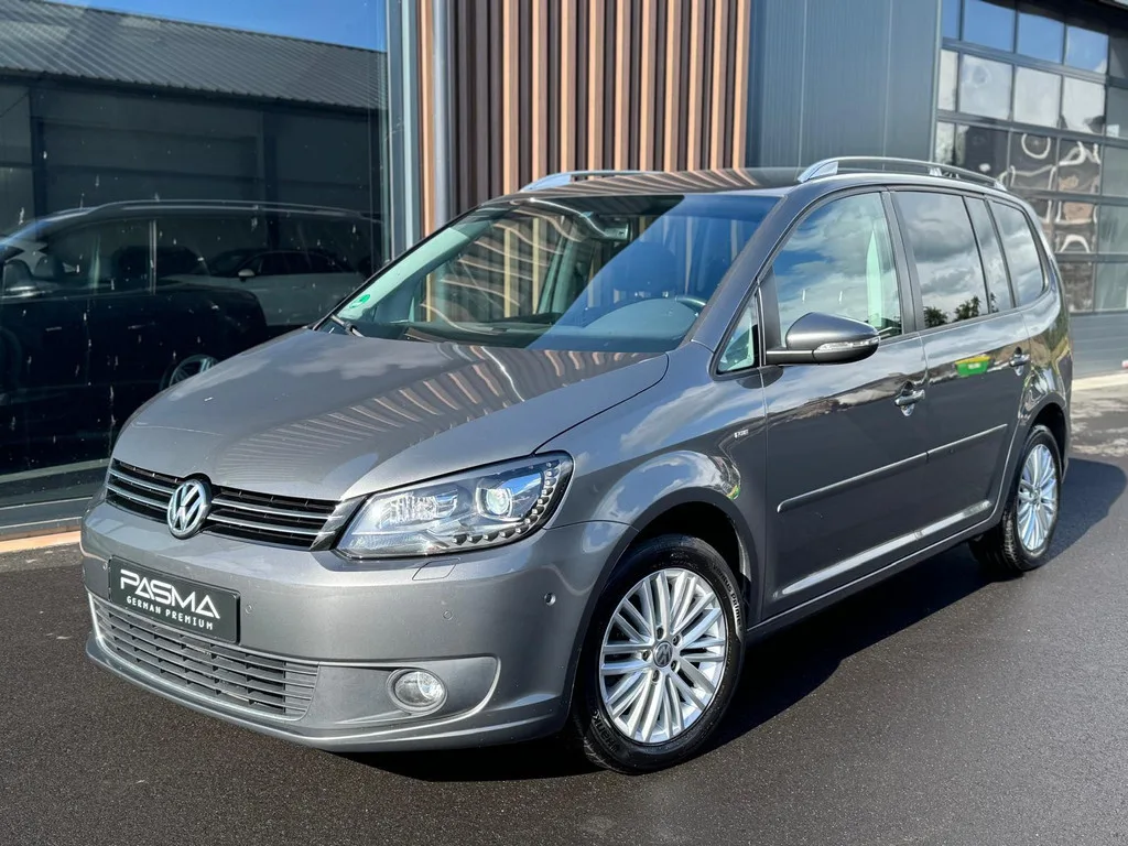 Volkswagen Touran (2015) — foto 1