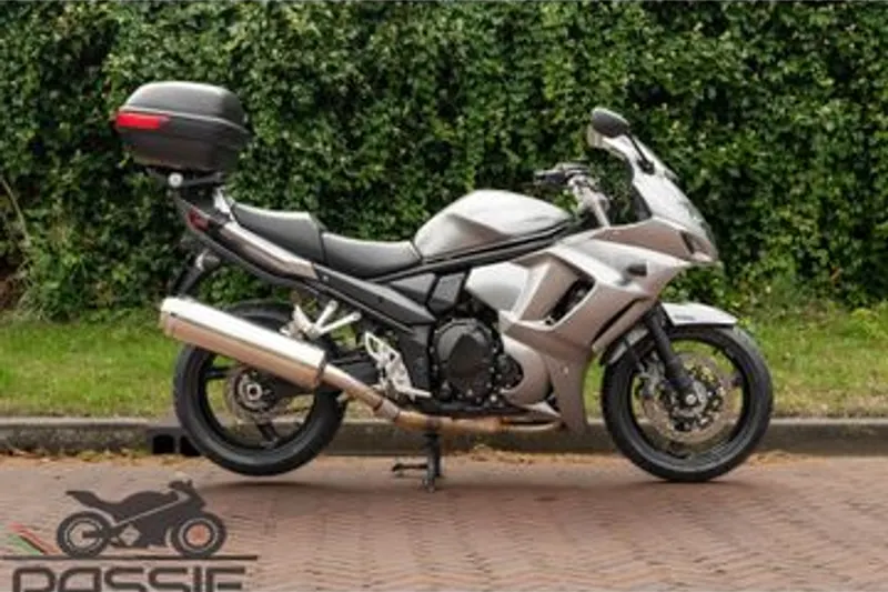 Suzuki GSX 1250 FA (2014)