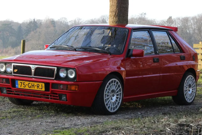 Lancia Delta (1992)