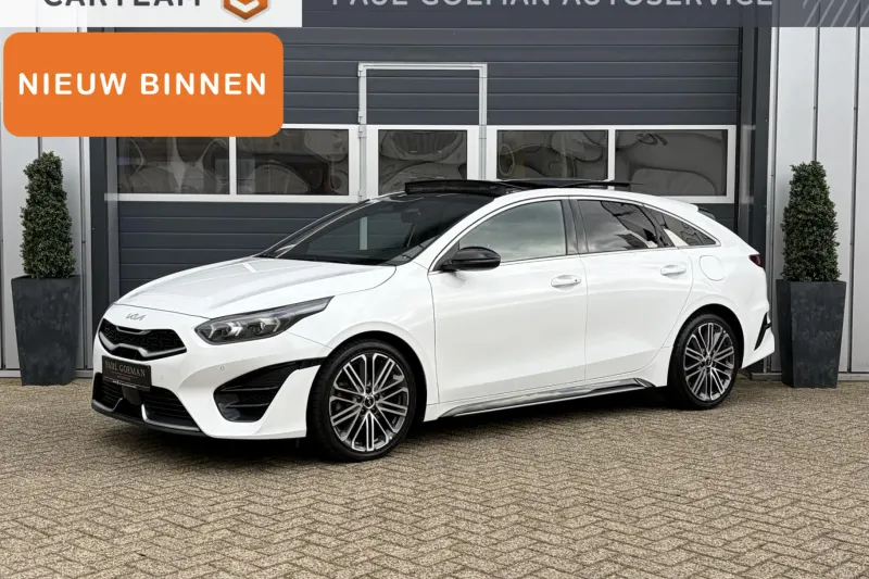 Kia ProCeed (2024)