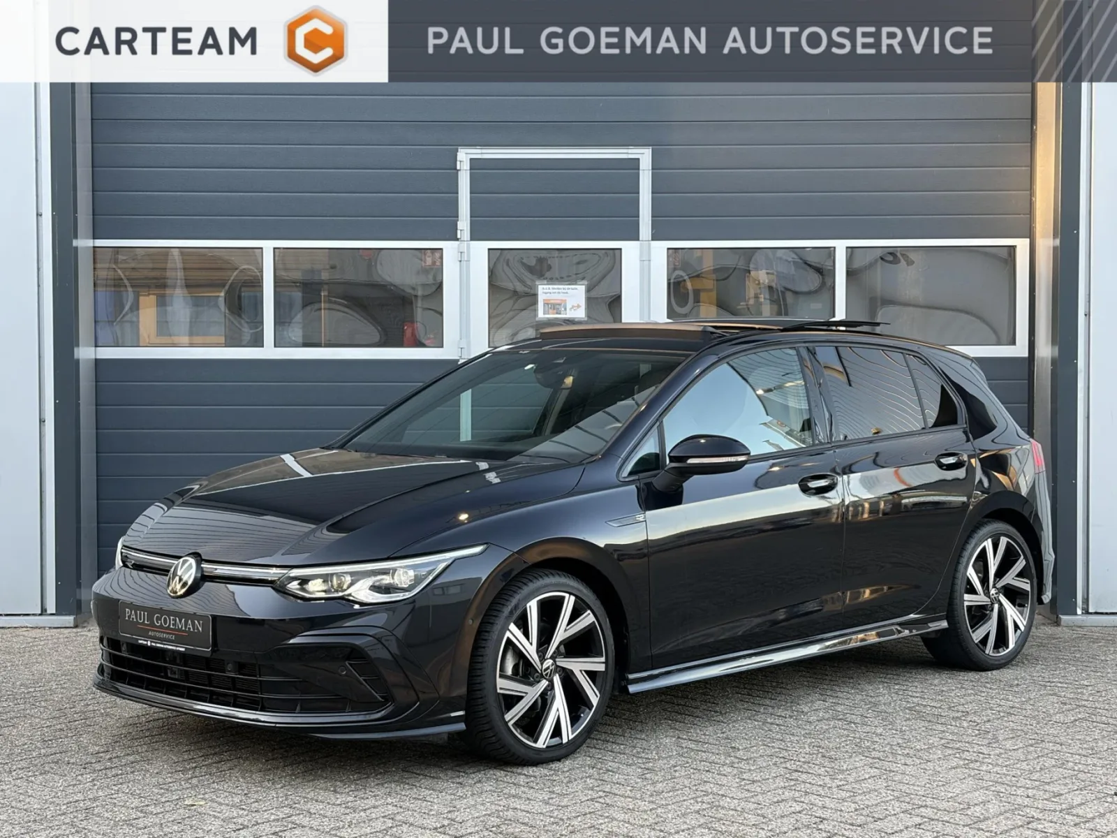Volkswagen Golf (2021) — foto 1