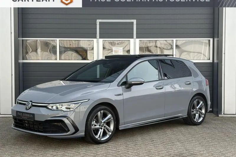 Volkswagen Golf (2024)