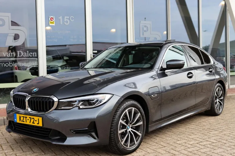 BMW 3-Serie (2022) — foto 1
