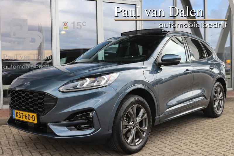 Ford Kuga (2022) — foto 1