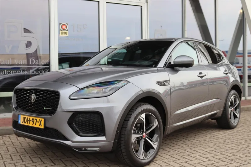 Jaguar E-Pace (2021) — foto 1
