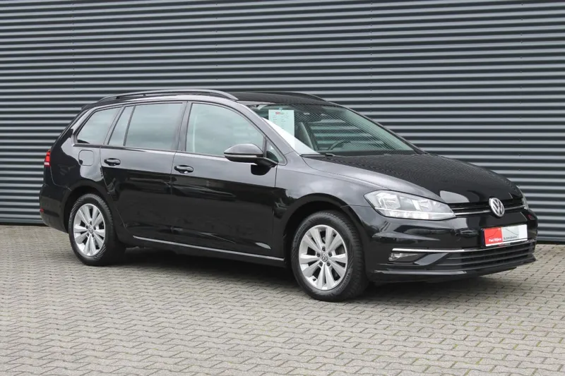 Volkswagen Golf (2017)