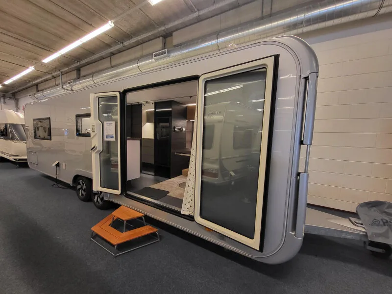 Adria Astella (2022) — foto 1