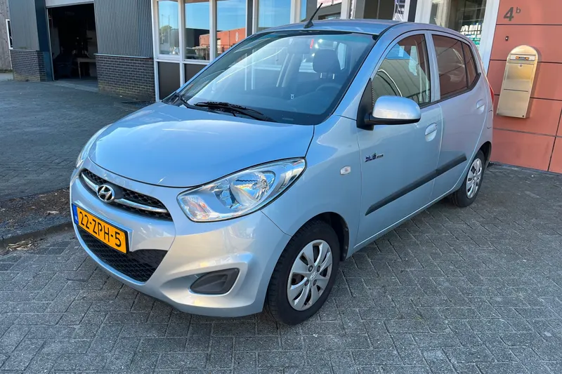 Hyundai i10 (2013)
