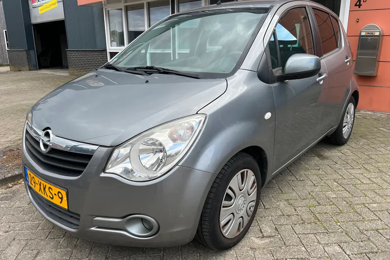 Opel Agila (2012)