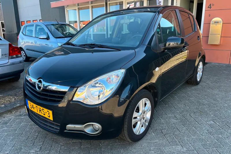 Opel Agila (2012)