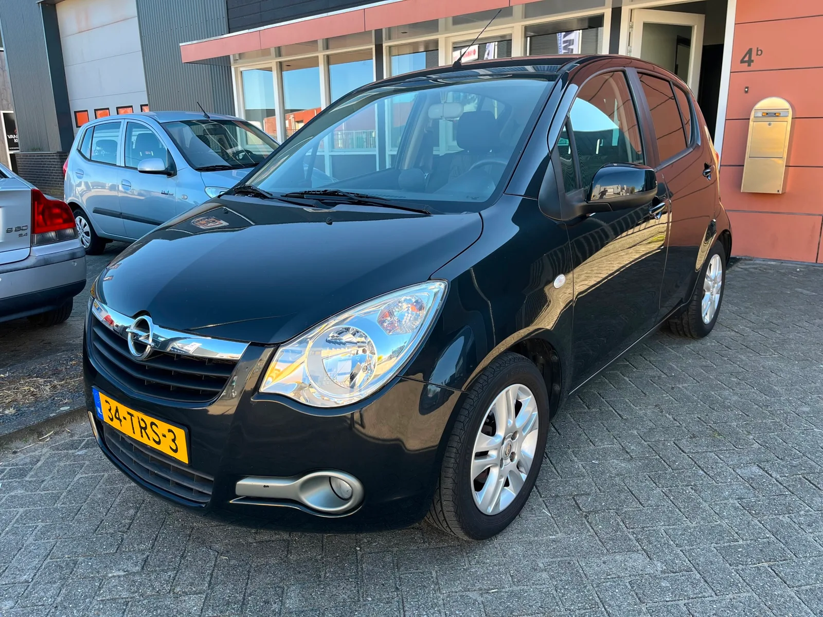 Opel Agila (2012) — foto 1