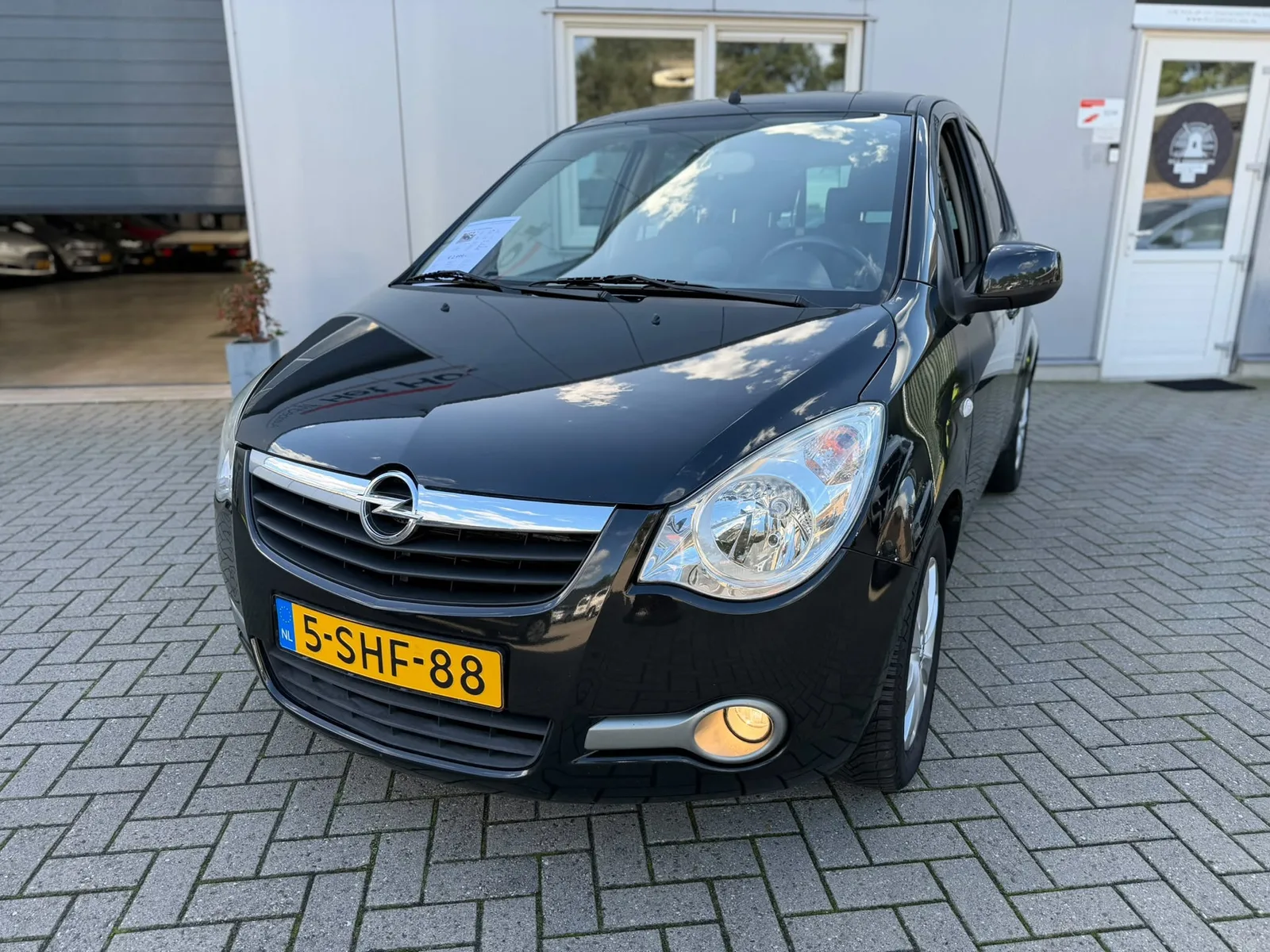 Opel Agila (2013) — foto 1