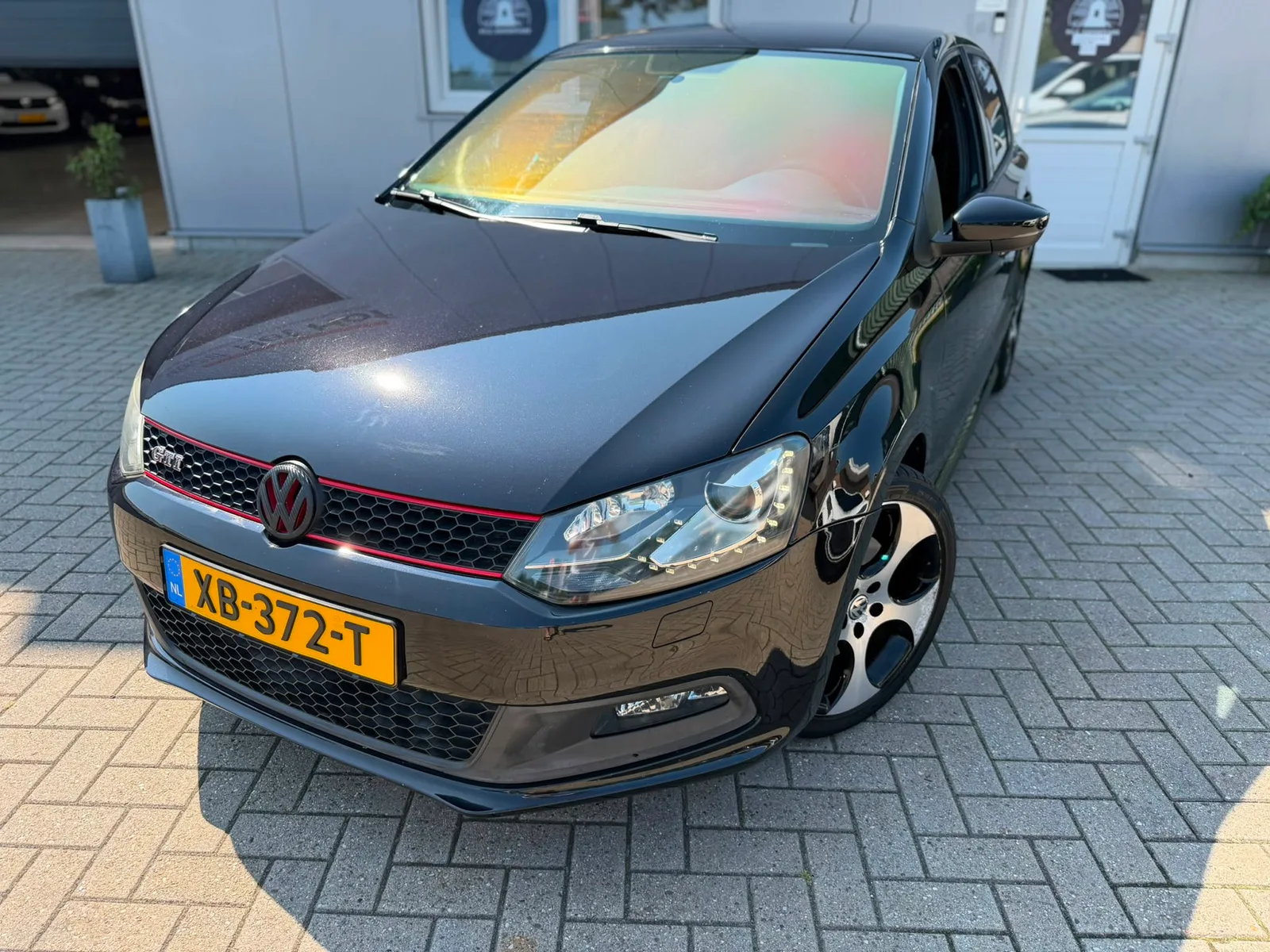 Volkswagen Polo (2011) — foto 1