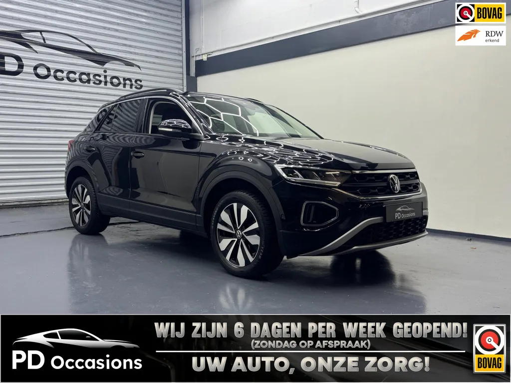Volkswagen T-Roc (2025) — foto 1