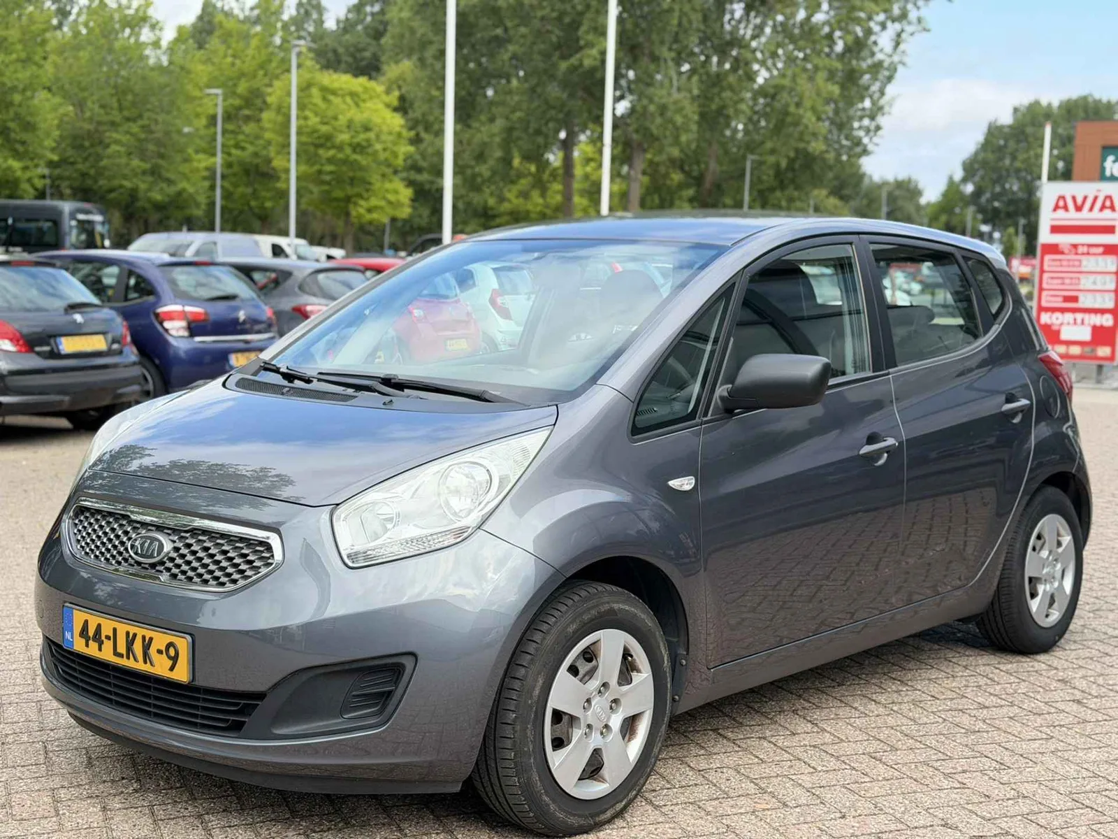 Kia Venga (2010) — foto 1