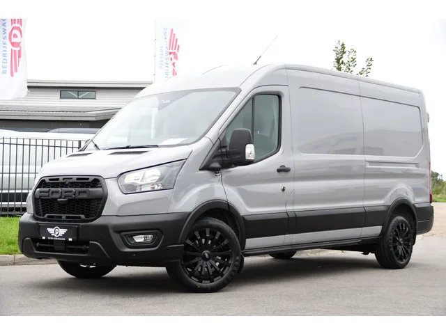Ford Transit (2024) — foto 1