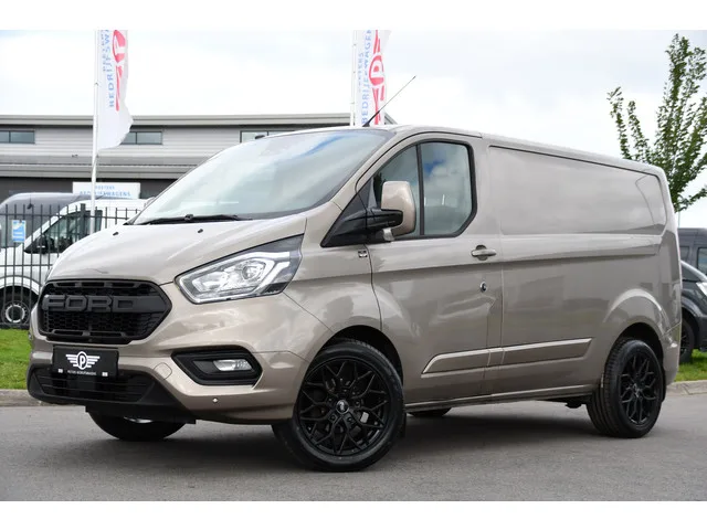 Ford Transit Custom (2019) — foto 1