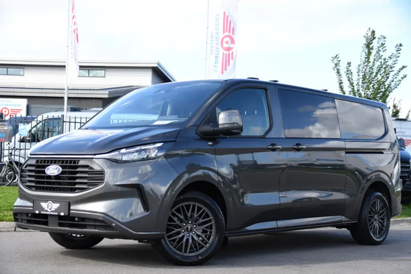 Ford Transit Custom (2024)
