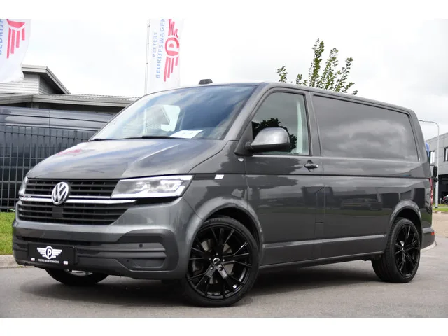 Volkswagen Transporter (2020) — foto 1