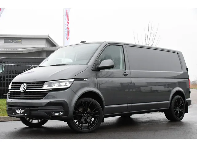 Volkswagen Transporter (2019) — foto 1