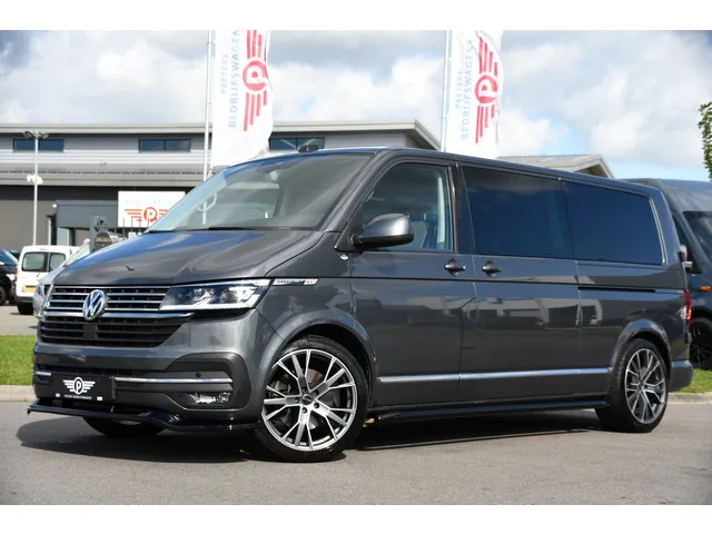 Volkswagen Transporter (2023) — foto 1
