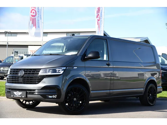 Volkswagen Transporter (2024) — foto 1