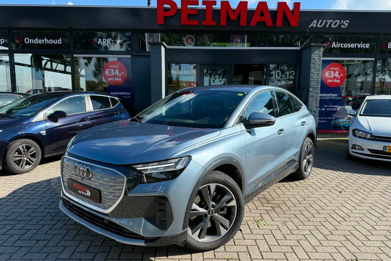 Audi Q4 e-tron (2022)