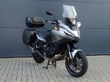 Honda NT 1100 (2022) — foto 1