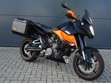 KTM 990 Supermoto T (2009) — foto 1
