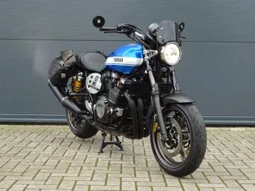 Yamaha XJR 1300 (2015) — foto 1