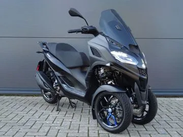 Piaggio MP3 310 (2026) — foto 1