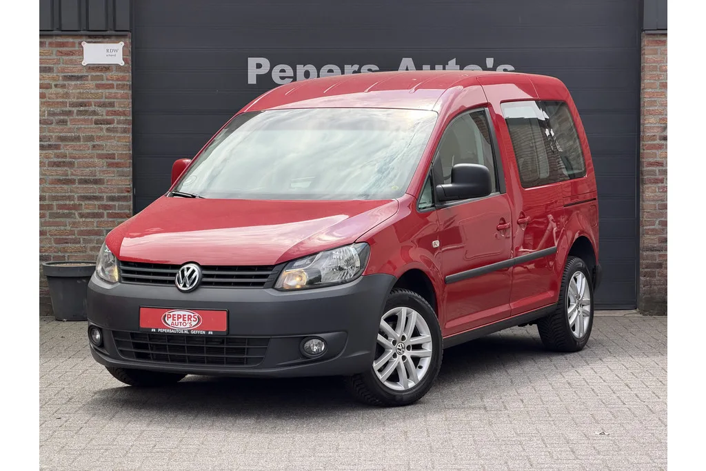 Volkswagen Caddy (2011) — foto 1