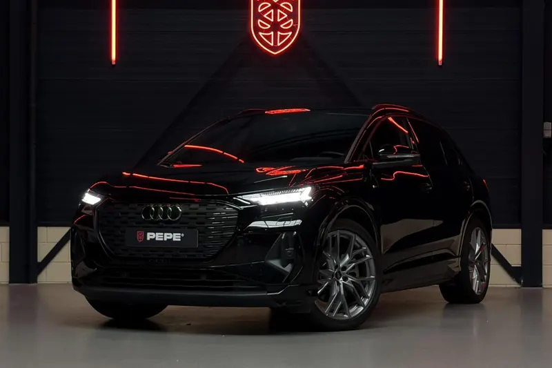 Audi Q4 e-tron (2025)