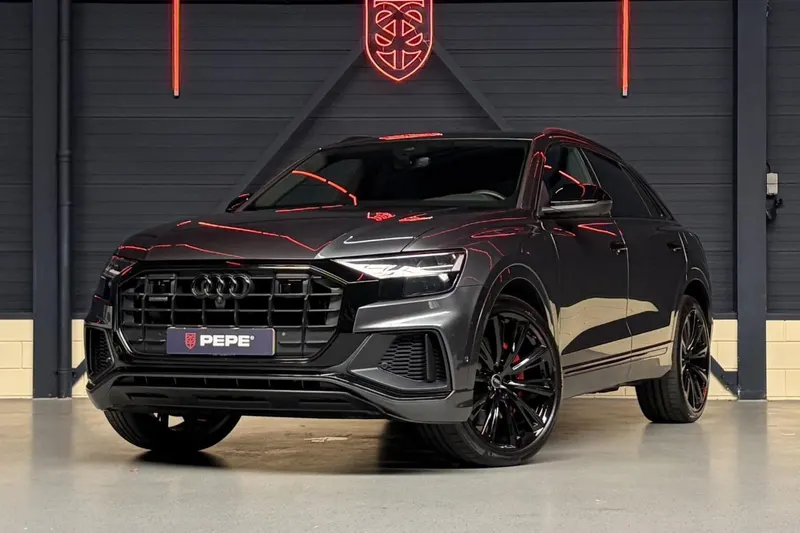 Audi Q8 (2021)