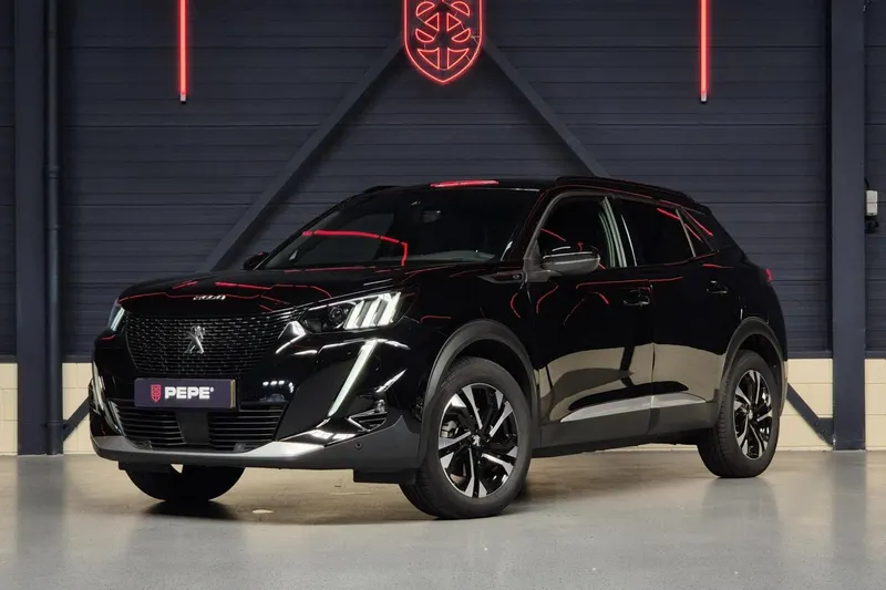 Peugeot e-2008 (2022)