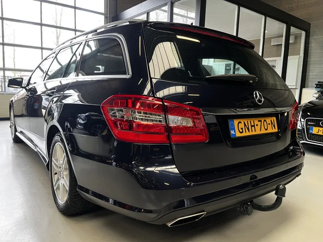 Mercedes-Benz E-Klasse (2009) — foto 1