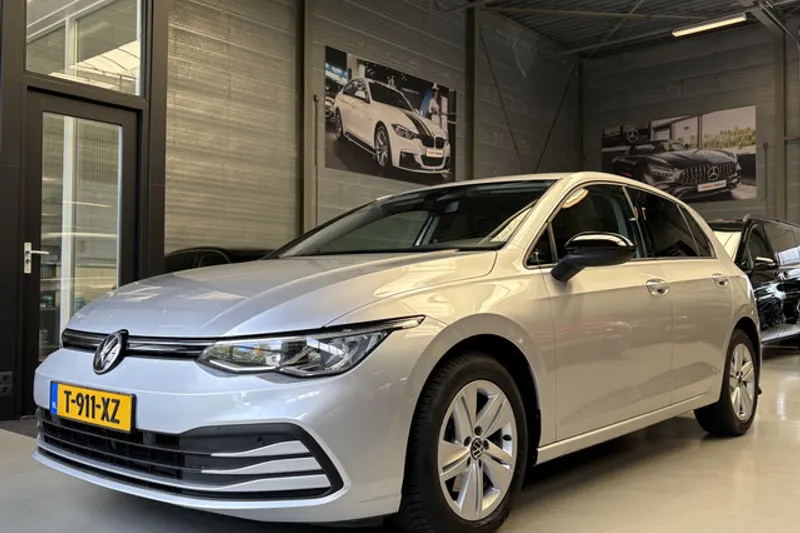 Volkswagen Golf (2021)
