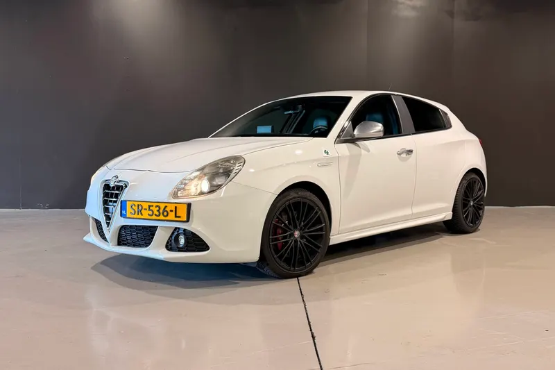 Alfa Romeo Giulietta (2012)