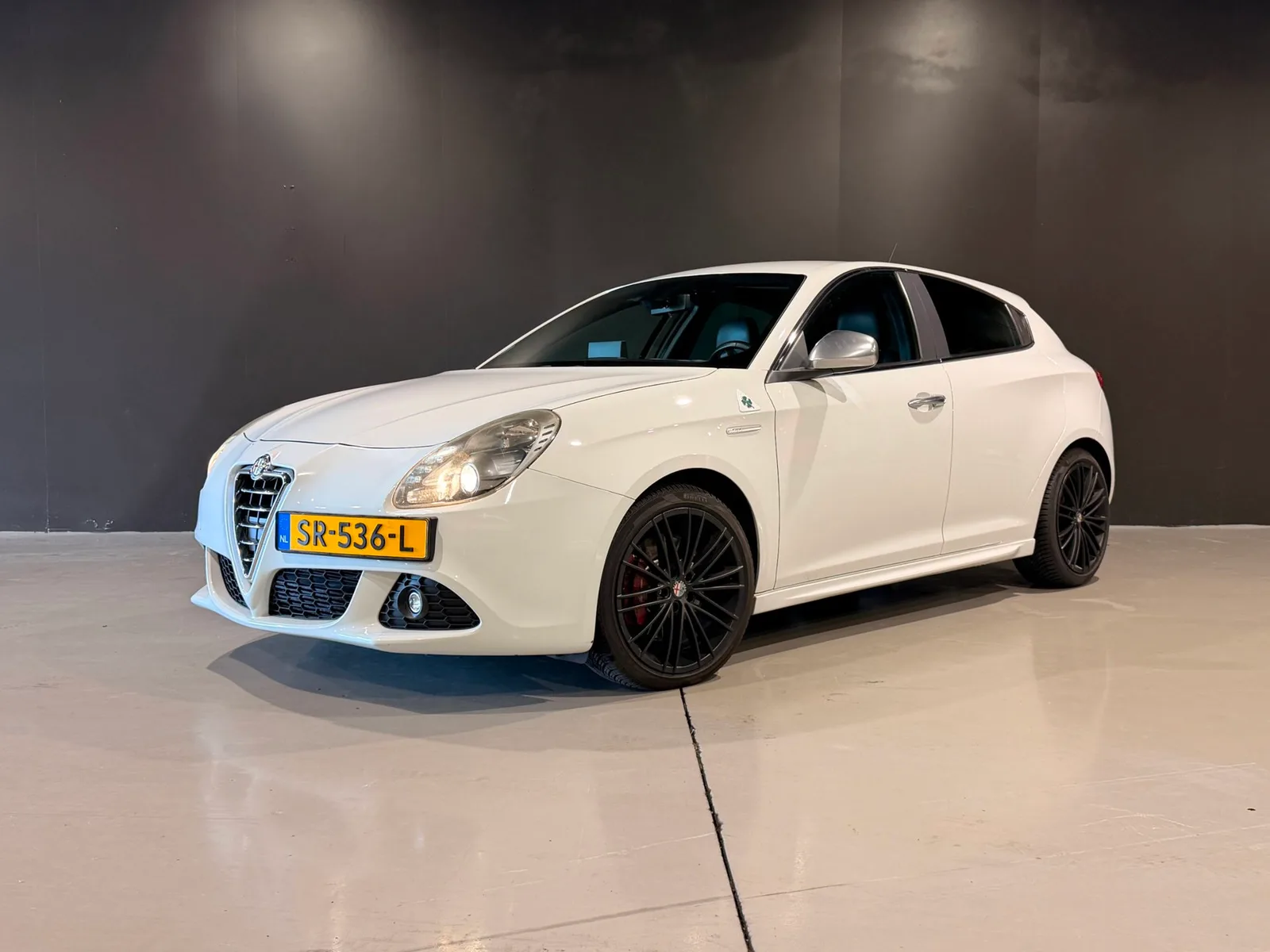 Alfa Romeo Giulietta (2012) — foto 1