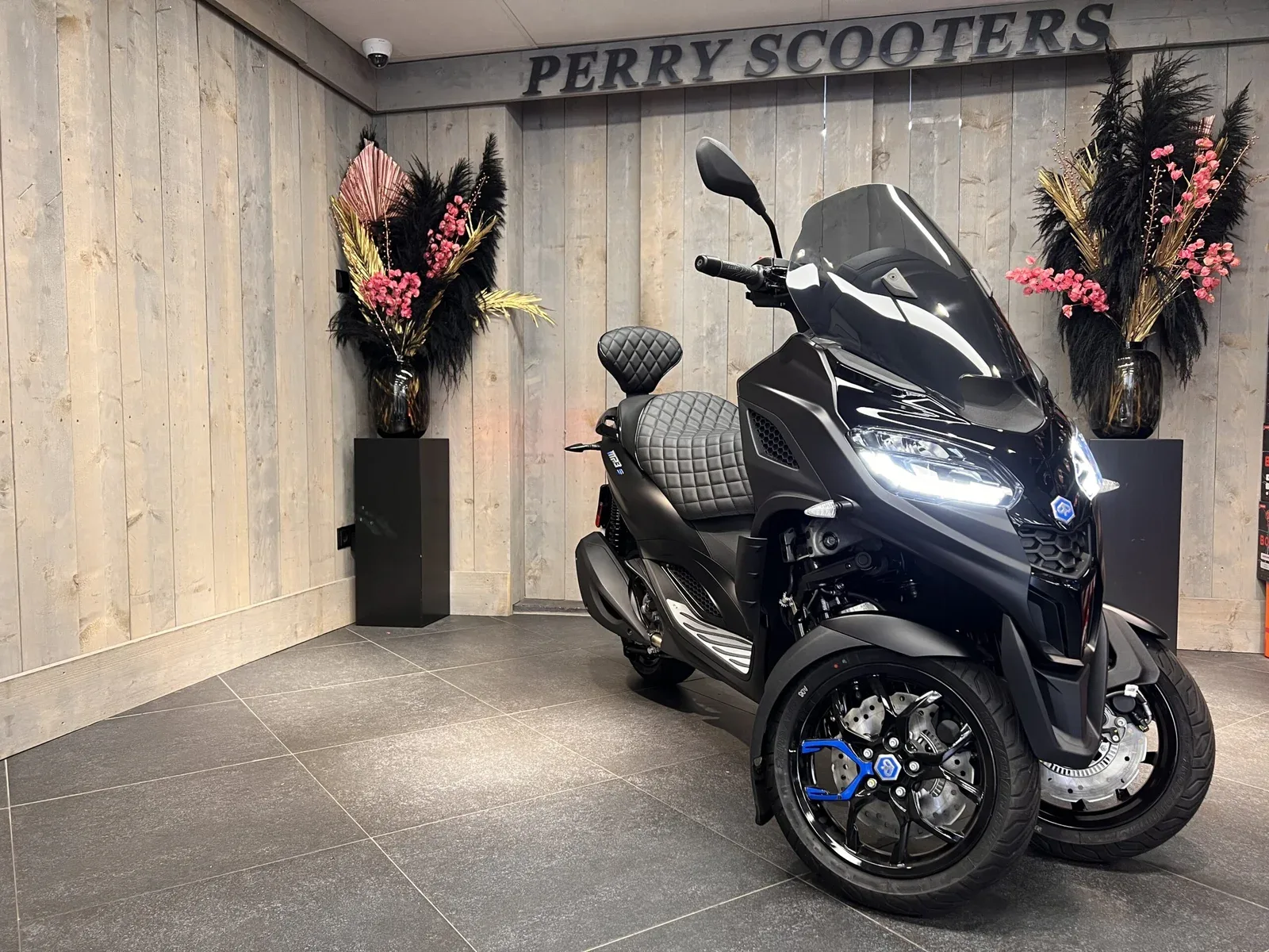 Piaggio MP3 310 (2026) — foto 1