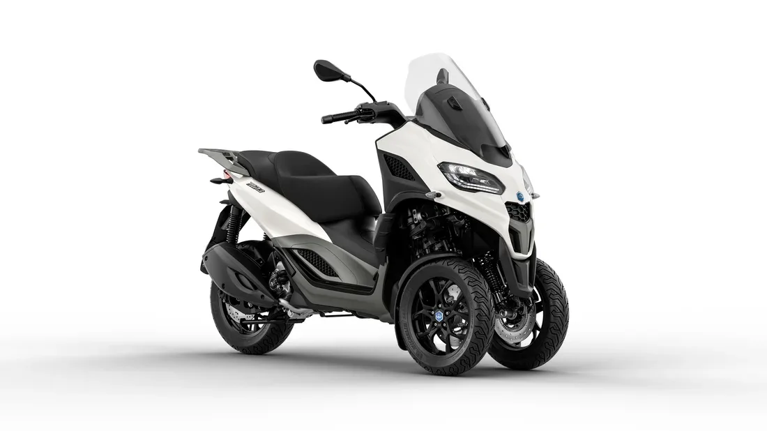 Piaggio MP3 310 (2026) — foto 1