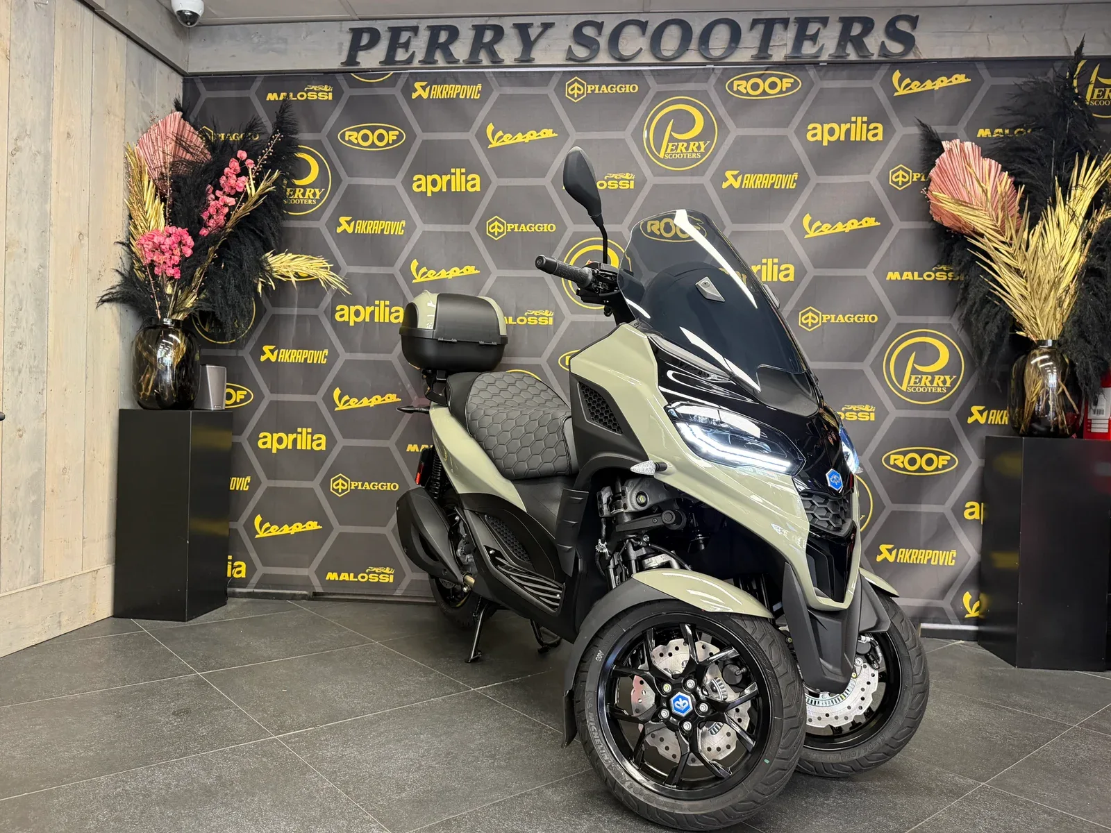 Piaggio MP3 310 (2026) — foto 1