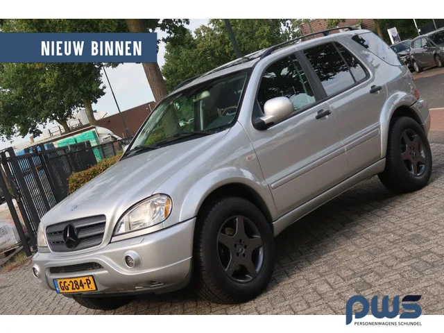 Mercedes-Benz M-Klasse (2000) — foto 1