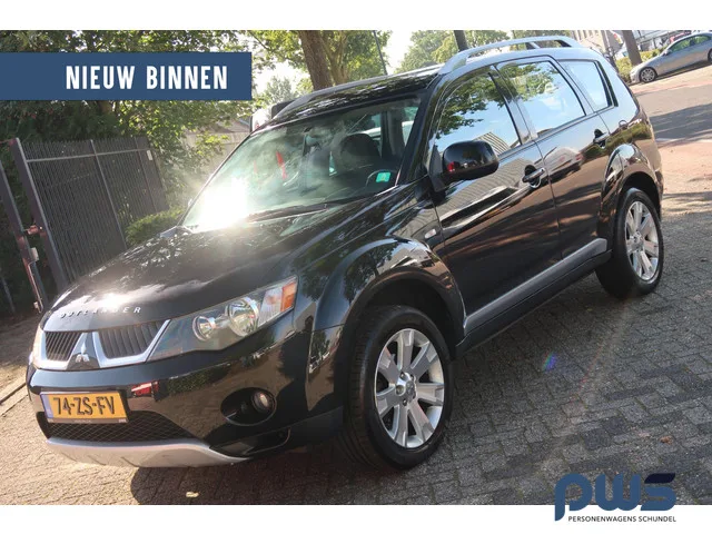 Mitsubishi Outlander (2008) — foto 1
