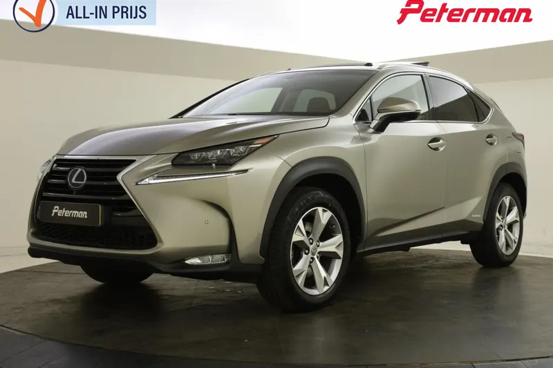 Lexus NX (2017)