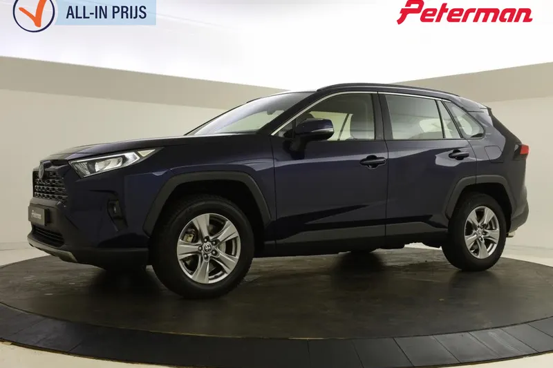 Toyota RAV4 (2023)