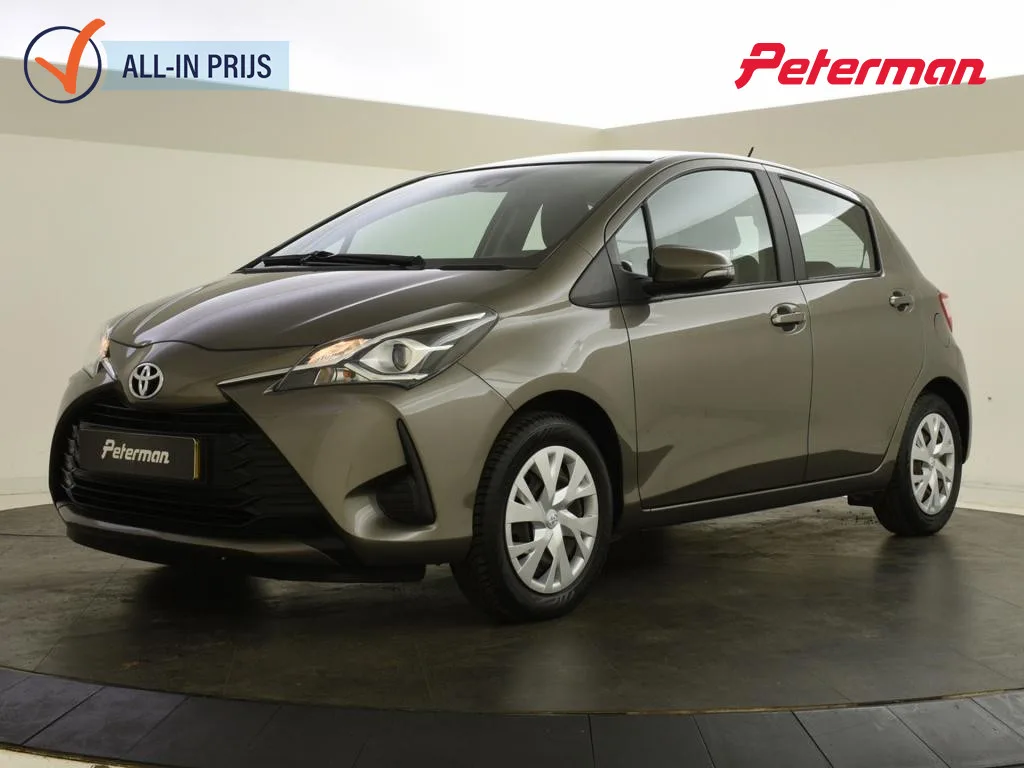 Toyota Yaris (2018) — foto 1
