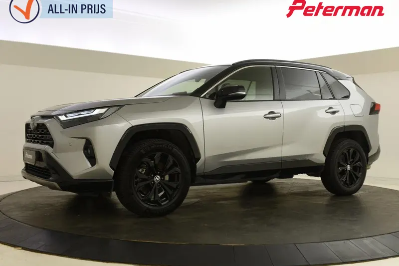 Toyota RAV4 (2024)